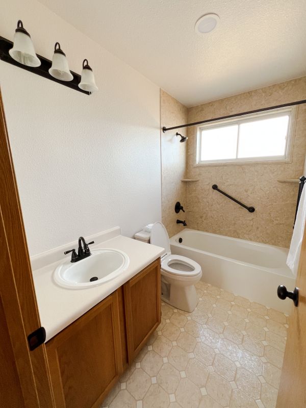 Top Bathroom Remodeling Companies in Santaquin, UT