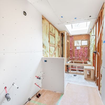 Transparent Pricing and Contracts